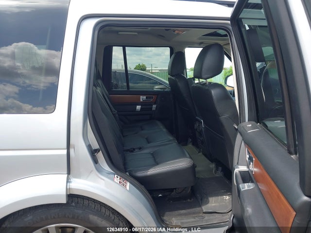 Land Rover LR4 2016 SALAK2V69GA829055 Image 8