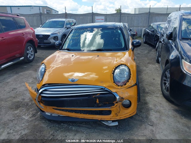 Продажа на аукционе авто 2015 Mini 5 Door Cooper, vin: WMWXS5C56FT831911, номер лота: 12634929