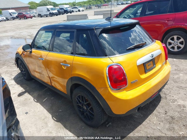 Продажа на аукционе авто 2015 Mini 5 Door Cooper, vin: WMWXS5C56FT831911, номер лота: 12634929
