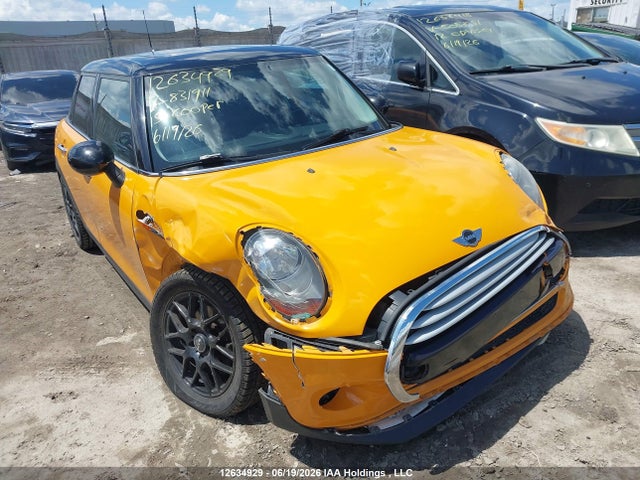 Продажа на аукционе авто 2015 Mini 5 Door Cooper, vin: WMWXS5C56FT831911, номер лота: 12634929