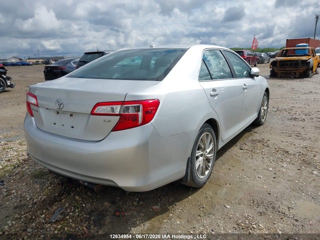 2014 Toyota Camry L/se/le/xle მანქანა იყიდება აუქციონზე, vin: 4T1BF1FKXEU435948, აუქციონის ნომერი: 12634954