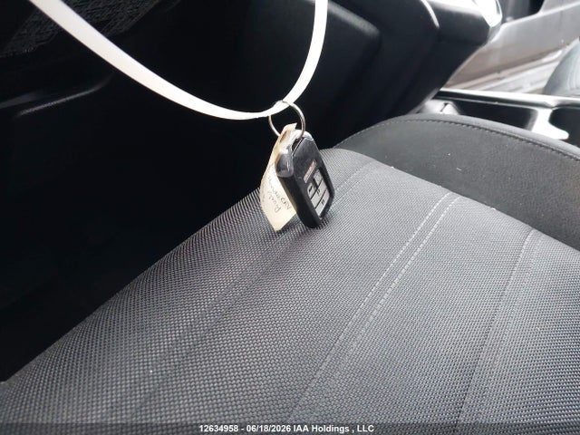 Honda CR-V 2019 2HKRW2H22KH111355 Image 9