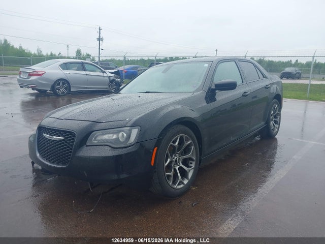 Chrysler 300 S 2016 2C3CCABG1GH294474 Image 2