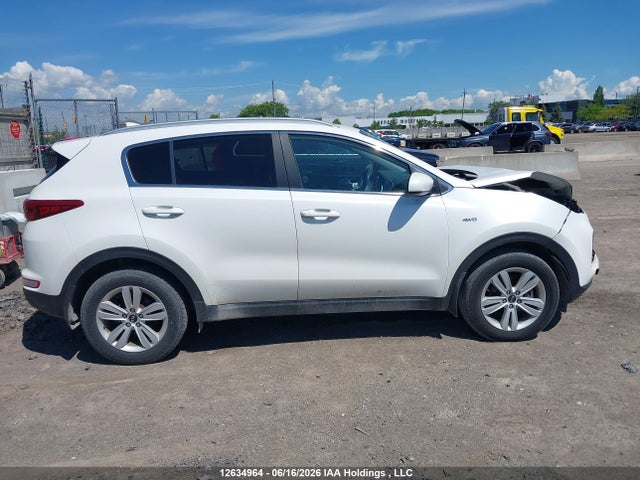 2018 Kia Sportage Lx მანქანა იყიდება აუქციონზე, vin: KNDPMCAC8J7473974, აუქციონის ნომერი: 12634964