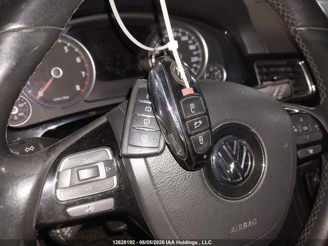 Продажа на аукционе авто 2011 Volkswagen Touareg 3.6l Comfortline/3.6l Execline/3.6l Highline, vin: WVGFF9BP6BD001281, номер лота: 12628192