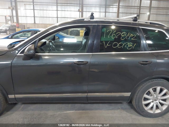 Продажа на аукционе авто 2011 Volkswagen Touareg 3.6l Comfortline/3.6l Execline/3.6l Highline, vin: WVGFF9BP6BD001281, номер лота: 12628192