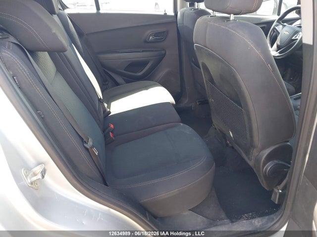 Chevrolet TRAX LS 2019 3GNCJNSB2KL166670 Image 8