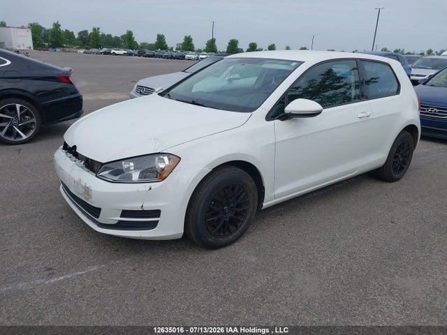 Volkswagen Golf Trendline 2017 3VW817AU5HM052725 Image 2