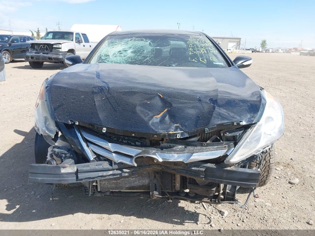 12635021 :رقم المزاد ، 5NPEC4AB1CH421575 vin ، 2012 Hyundai Sonata 2.0t Limited مزاد بيع