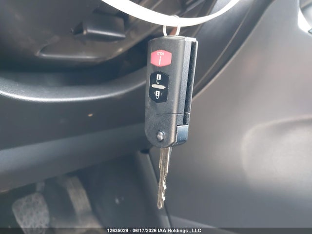 12635029 :رقم المزاد ، JM1CW2CL8D0159464 vin ، 2013 Mazda 5 مزاد بيع