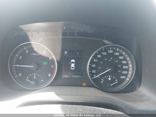 Aukcja sprzedaży 2017 Hyundai Elantra Gl, vin: KMHD84LF2HU338095, numer aukcji: 12635042