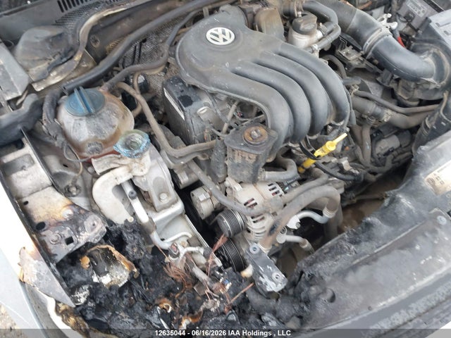 12635044 :رقم المزاد ، 3VWDK7AJ6EM393953 vin ، 2014 Volkswagen Jetta 2.0l Comfortline مزاد بيع