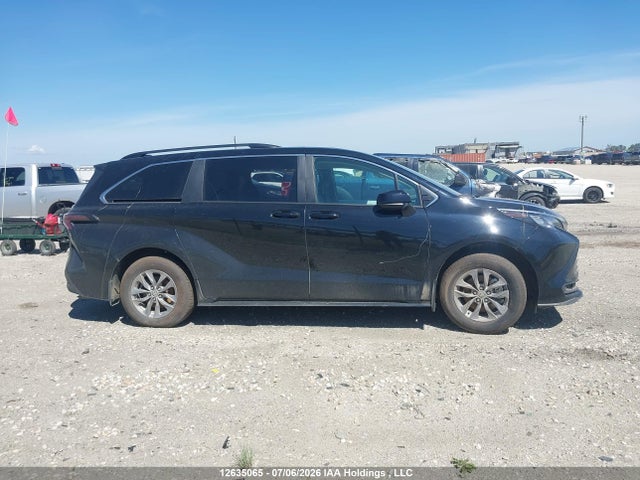 2025 Toyota Sienna Le/xse/limited/platinum მანქანა იყიდება აუქციონზე, vin: 5TDGSKFC9SS219612, აუქციონის ნომერი: 12635065