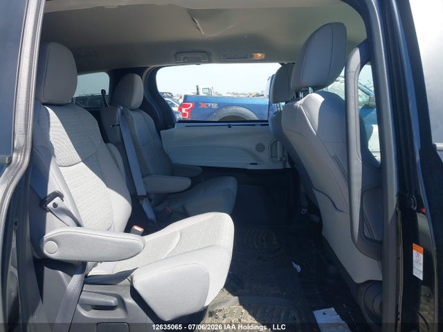 2025 Toyota Sienna Le/xse/limited/platinum მანქანა იყიდება აუქციონზე, vin: 5TDGSKFC9SS219612, აუქციონის ნომერი: 12635065