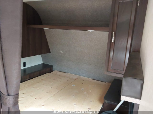 Продажа на аукционе авто 2020 Jayco Jayflight, vin: 1UJBJ0BR6L17X0218, номер лота: 12635076