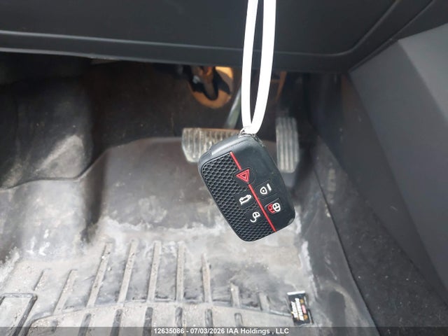 SALVC2RX4JH299593 Land Rover Range Rover Evoque Landmark Special Edition
