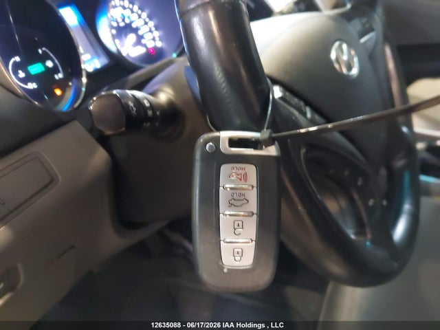 Hyundai Sonata Hybrid Limited 2015 KMHEC4A42FA126333 Image 11