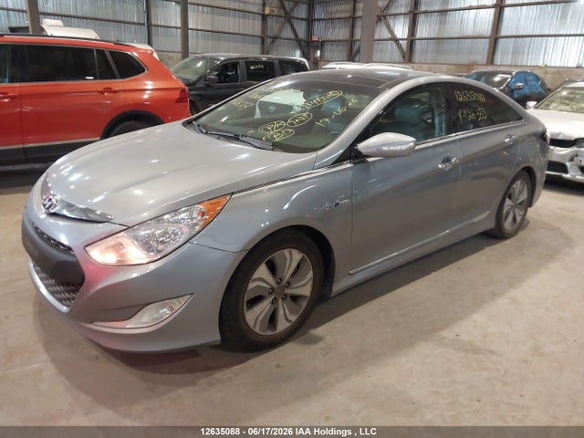 Hyundai Sonata Hybrid Limited 2015 KMHEC4A42FA126333 Image 2