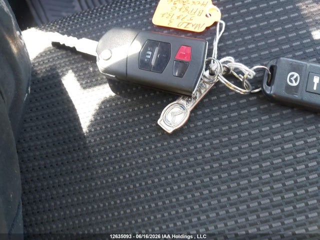 Продажа на аукционе авто 2012 Mazda Mazda3, vin: JM1BL1V70C1572132, номер лота: 12635093
