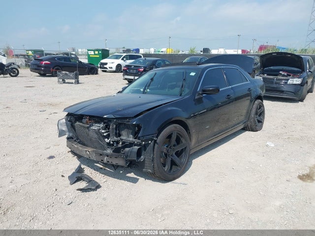 Chrysler 300 Touring 2019 2C3CCAAGXKH640449 Image 2
