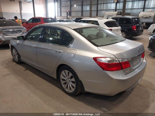 1HGCR2E3XFA810242 Honda ACCORD LX