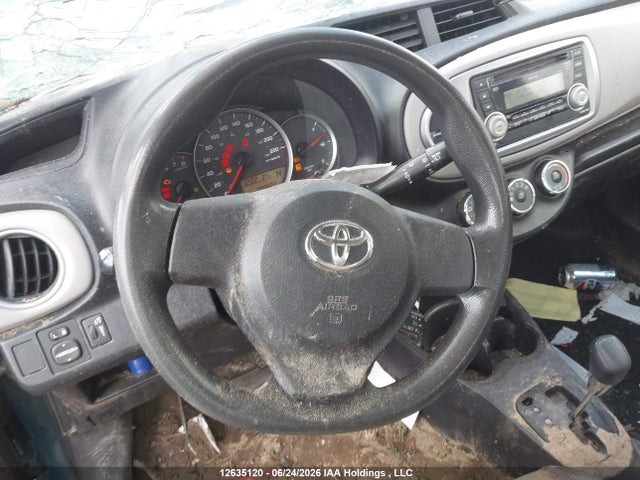 12635120 :رقم المزاد ، JTDKTUD36CD524360 vin ، 2012 Toyota Yaris Le مزاد بيع