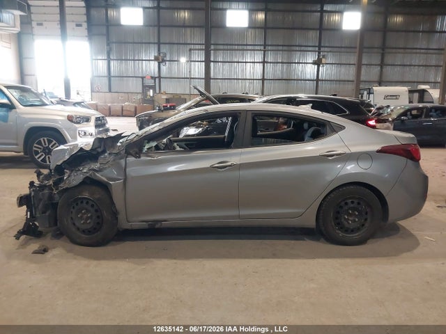 Продаж на аукціоні авто 2016 Hyundai Elantra Gl, vin: 5NPDH4AE4GH767729, номер лоту: 12635142