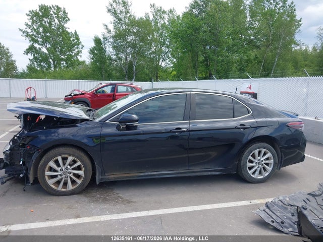 12635161 :رقم المزاد ، 4T1G11AK6NU680192 vin ، 2022 Toyota Camry Se/se Night Shade مزاد بيع