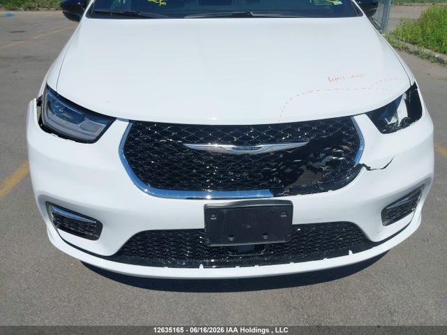 Chrysler Pacifica Limited 2026 2C4RC1GG4TR246941 Image 6