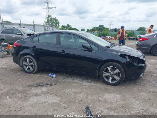 2018 Kia Forte Lx/s მანქანა იყიდება აუქციონზე, vin: 3KPFL4A76JE181165, აუქციონის ნომერი: 12635169