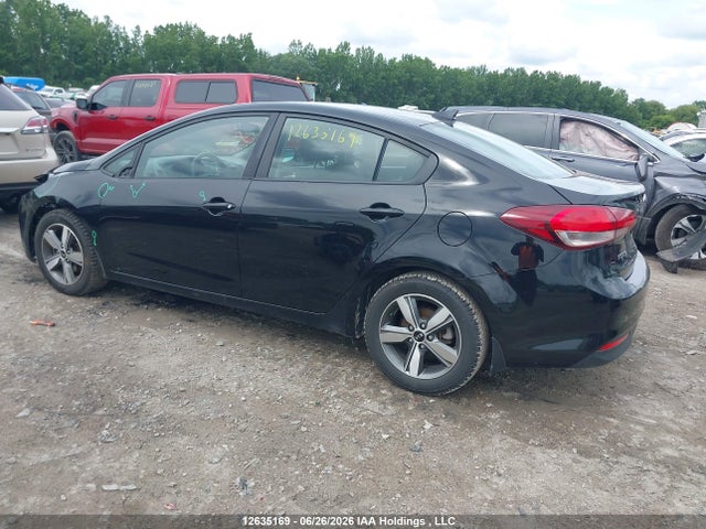2018 Kia Forte Lx/s მანქანა იყიდება აუქციონზე, vin: 3KPFL4A76JE181165, აუქციონის ნომერი: 12635169