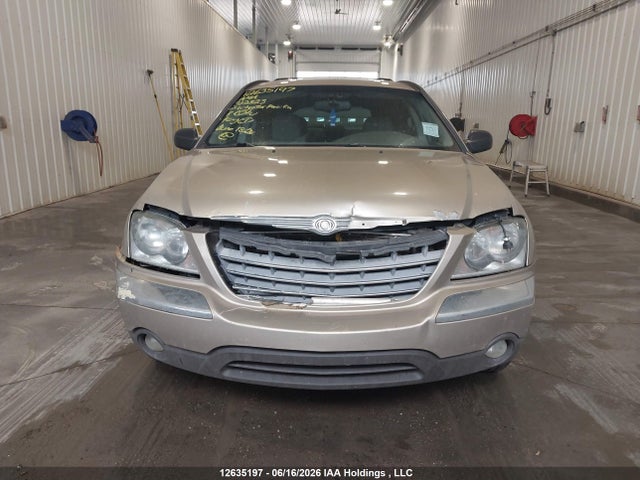 2004 Chrysler Pacifica მანქანა იყიდება აუქციონზე, vin: 2C8GM68474R312825, აუქციონის ნომერი: 12635197
