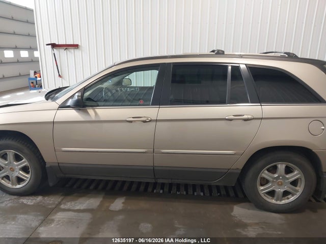 2004 Chrysler Pacifica მანქანა იყიდება აუქციონზე, vin: 2C8GM68474R312825, აუქციონის ნომერი: 12635197