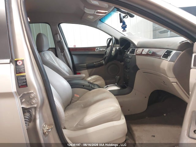 2004 Chrysler Pacifica მანქანა იყიდება აუქციონზე, vin: 2C8GM68474R312825, აუქციონის ნომერი: 12635197