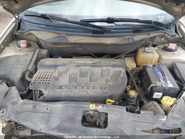 2004 Chrysler Pacifica მანქანა იყიდება აუქციონზე, vin: 2C8GM68474R312825, აუქციონის ნომერი: 12635197