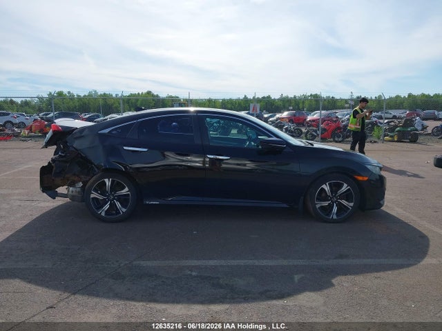 2016 Honda Civic Touring მანქანა იყიდება აუქციონზე, vin: 2HGFC1F95GH112331, აუქციონის ნომერი: 12635216