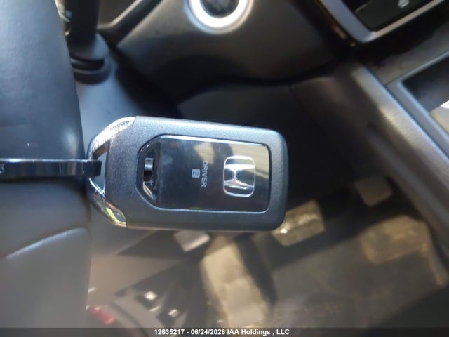 Продаж на аукціоні авто 2022 Honda Cr-v Touring, vin: 2HKRW2H9XNH206716, номер лоту: 12635217