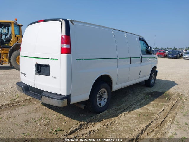 GMC Savana 2500 1wt 2015 1GTW7FCF1F1285724 Image 4