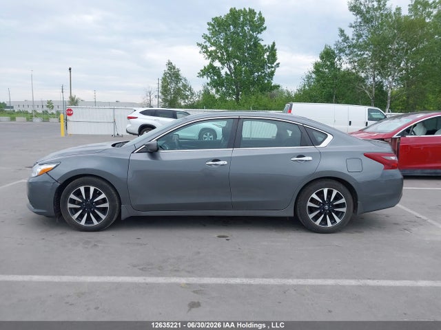 Nissan Altima 2018 1N4AL3AP4JC236195 Image 14