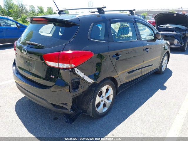 KIA Rondo 2014 KNAHT8A35E7041429 Image 4