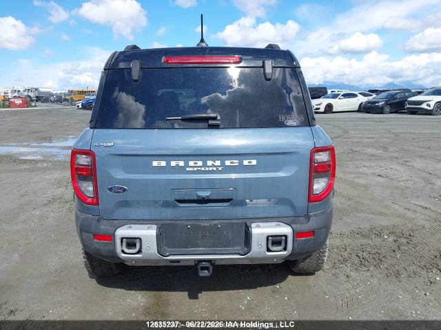 2025 Ford Bronco Sport Outer Banks მანქანა იყიდება აუქციონზე, vin: 3FMCR9CN5SRF20174, აუქციონის ნომერი: 12635237