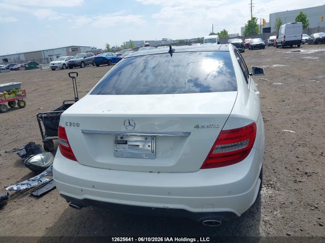 Aukcja sprzedaży 2012 Mercedes-benz C 300 4matic, vin: WDDGF8BB7CA617586, numer aukcji: 12625641