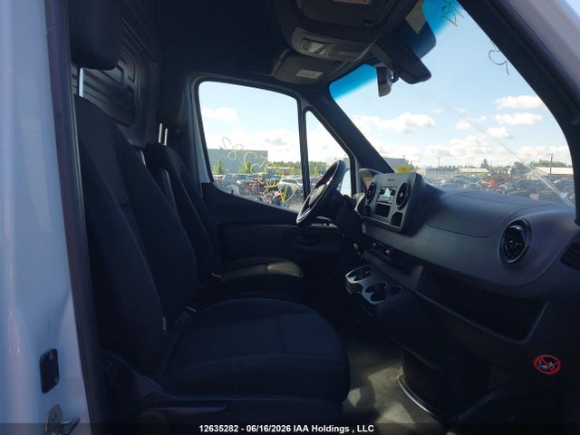 W1Y4KCHY6RP704565 Mercedes-Benz Sprinter 2500