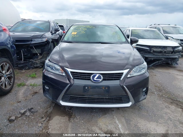 Lexus CT 200 2014 JTHKD5BH5E2184715 Image 11