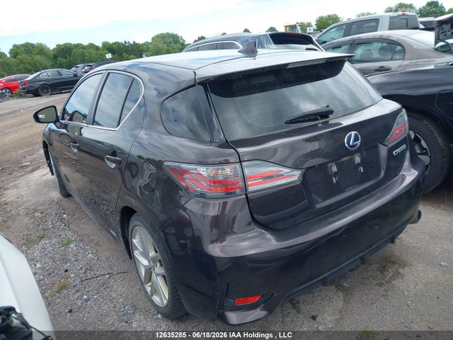 Lexus CT 200 2014 JTHKD5BH5E2184715 Image 3
