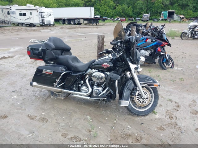 Продажа на аукционе авто 2000 Harley-davidson Flhtcui, vin: 1HD1FCW17YY635247, номер лота: 12635286