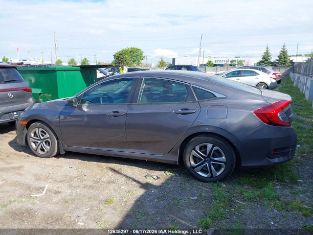 Aukcja sprzedaży 2018 Honda Civic Lx, vin: 2HGFC2F52JH002931, numer aukcji: 12635297