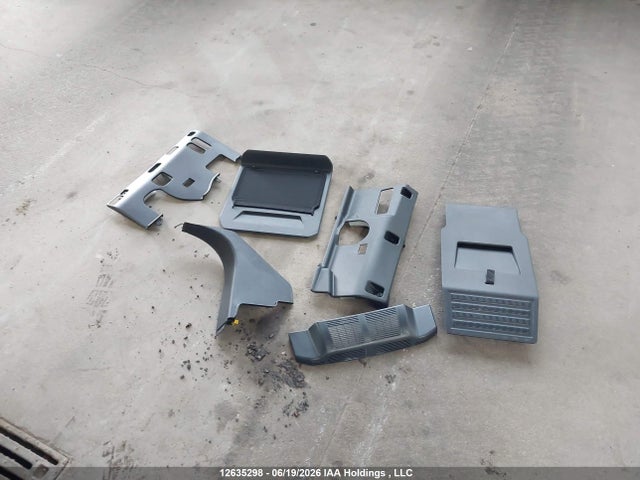SALEJ7EX6T2520688 Land Rover Defender 110 S