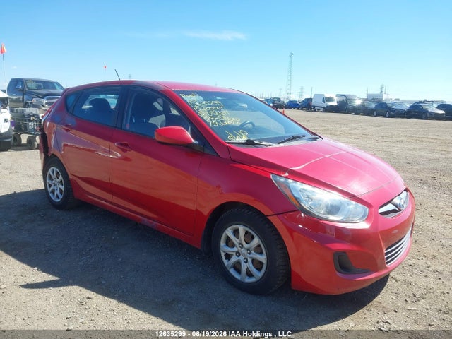 2012 Hyundai Accent Gl მანქანა იყიდება აუქციონზე, vin: KMHCT5AE9CU038671, აუქციონის ნომერი: 12635299