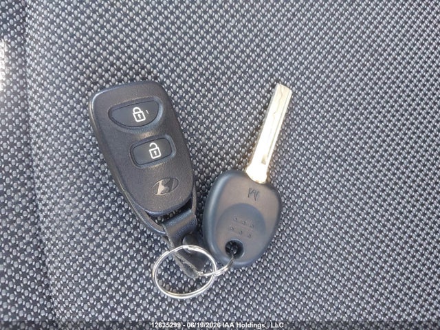 2012 Hyundai Accent Gl მანქანა იყიდება აუქციონზე, vin: KMHCT5AE9CU038671, აუქციონის ნომერი: 12635299